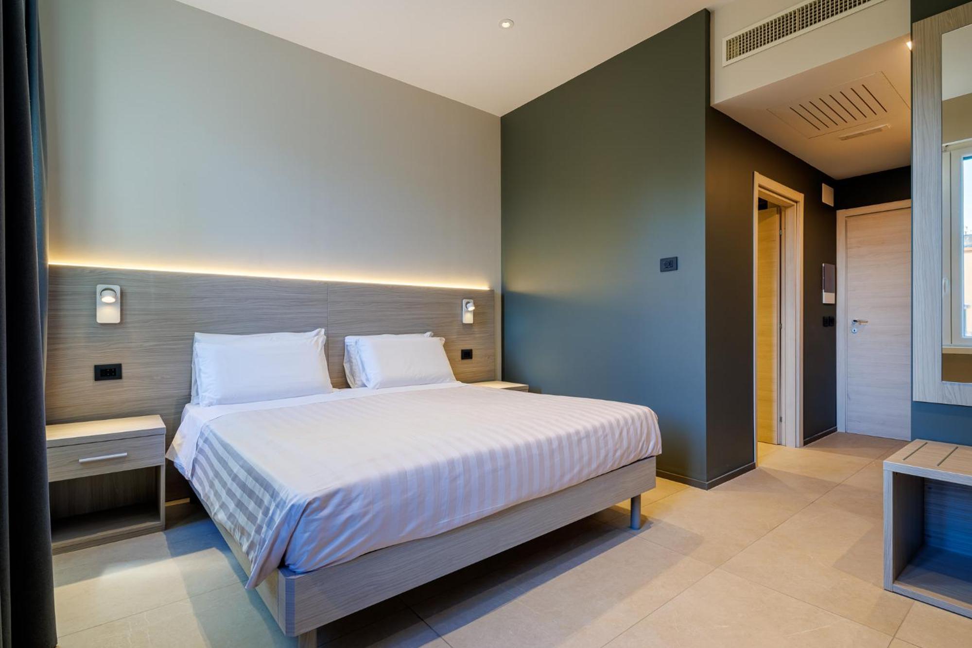 Casa San Giuseppe Hotel โรม ภายนอก รูปภาพ